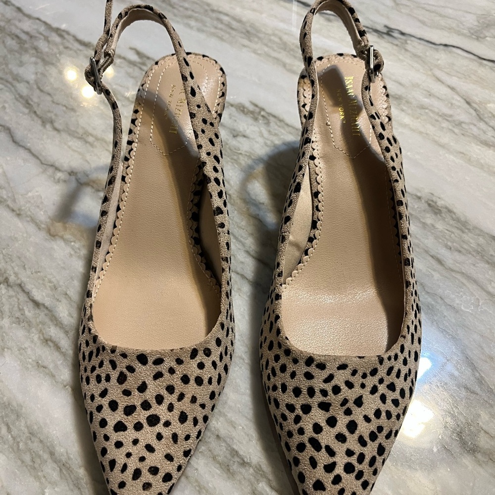 Issac Mizrazi women’s 10 Cheetah Slingback Heels